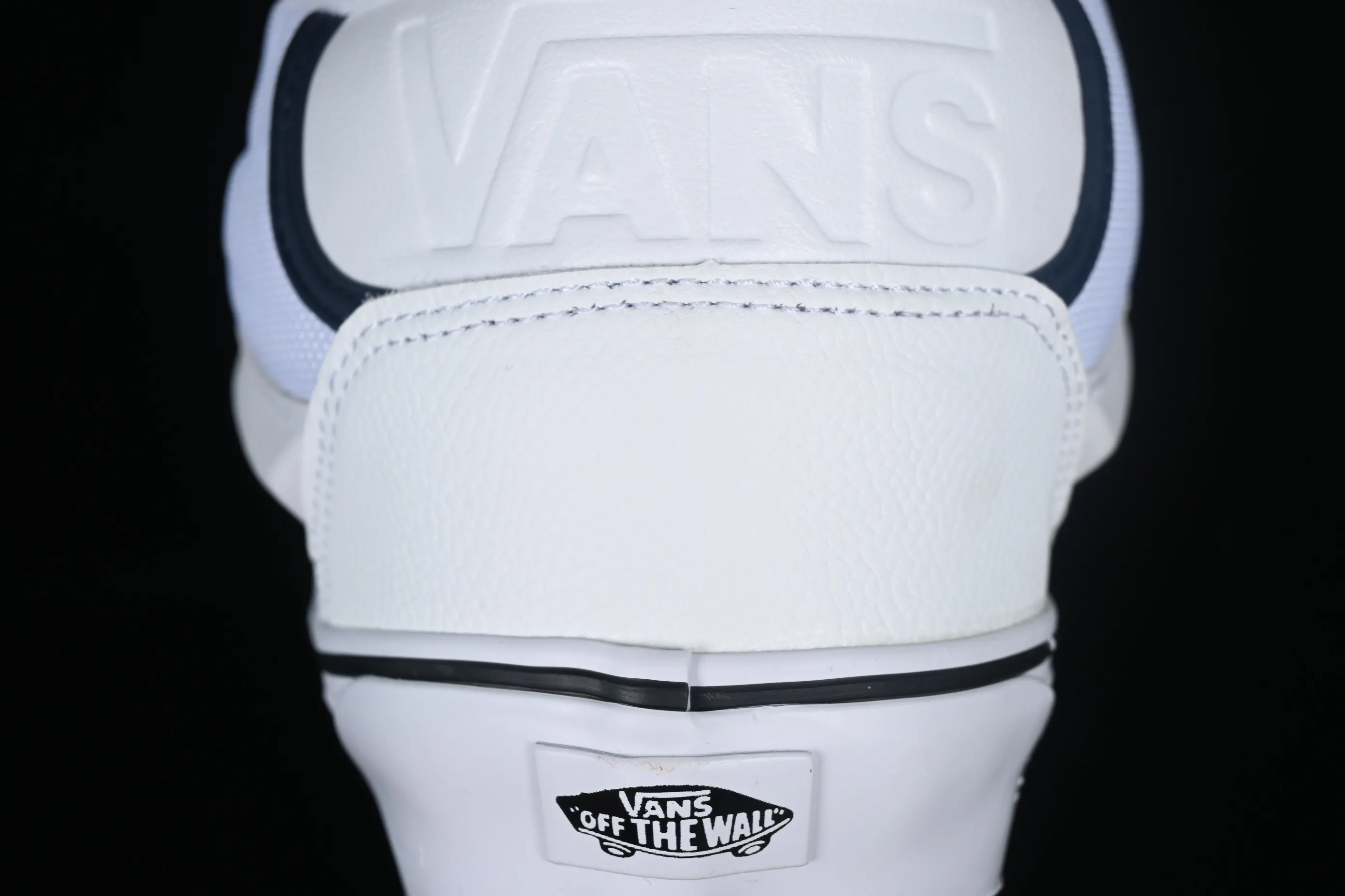 All categories Vans Vans series Vans Mid Vans Zhongbang Vans Knu Skool Vans official fat version of mid-top bread shoes VN000CQ97WTD